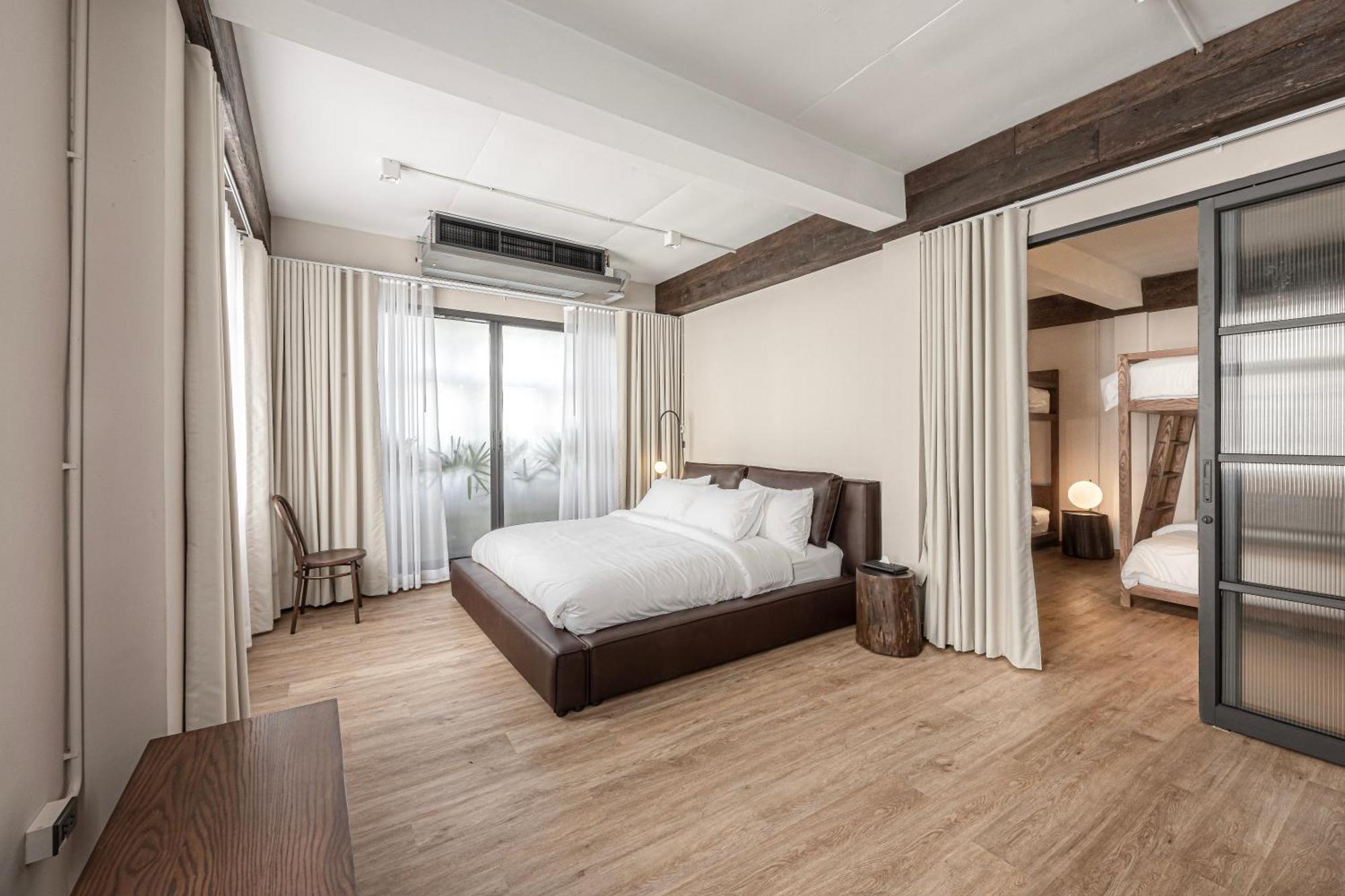 Appartamento The Lair Bangkok - 3Mins Walk To Icon Siam Esterno foto