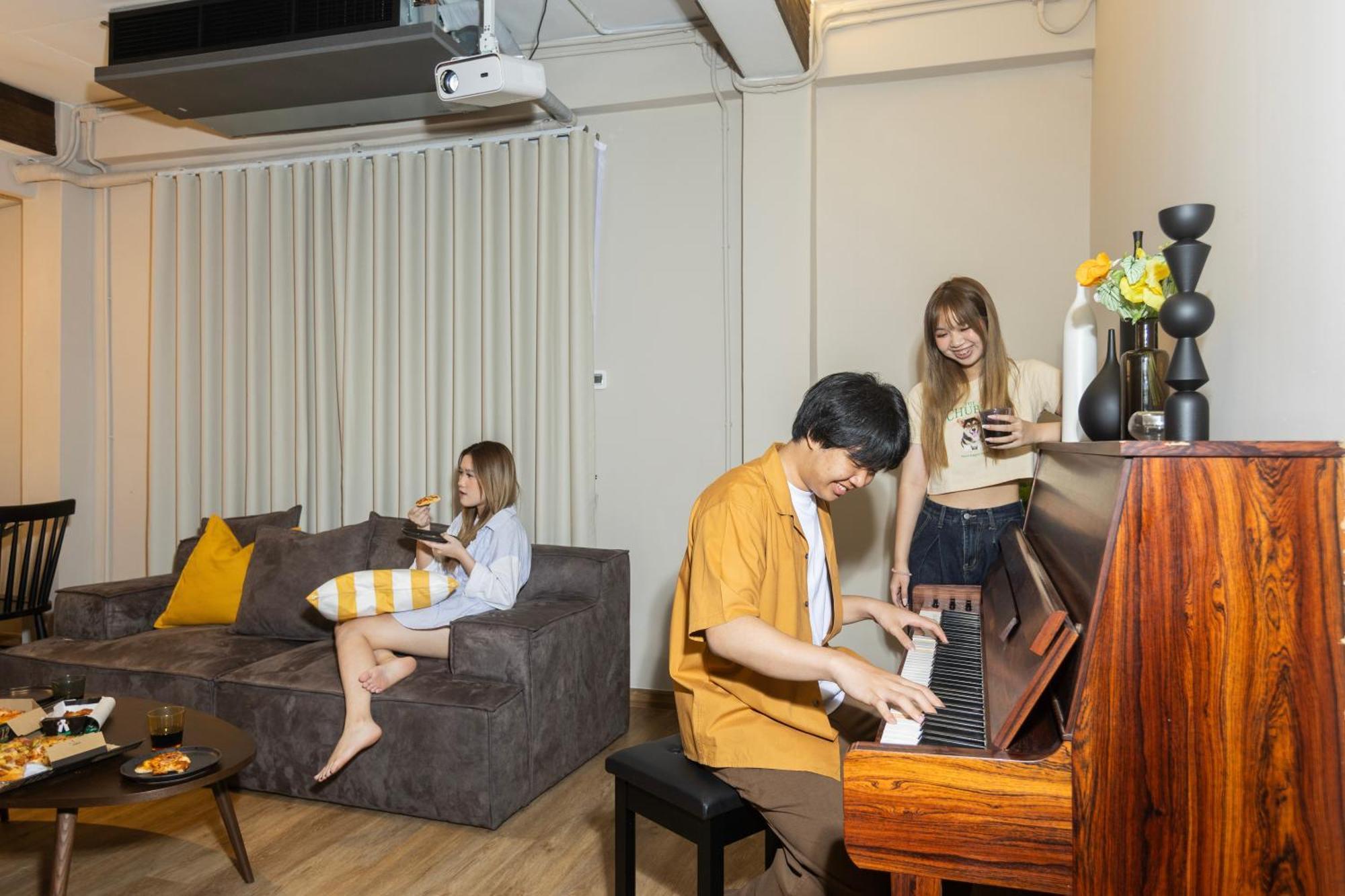 Appartamento The Lair Bangkok - 3Mins Walk To Icon Siam Esterno foto