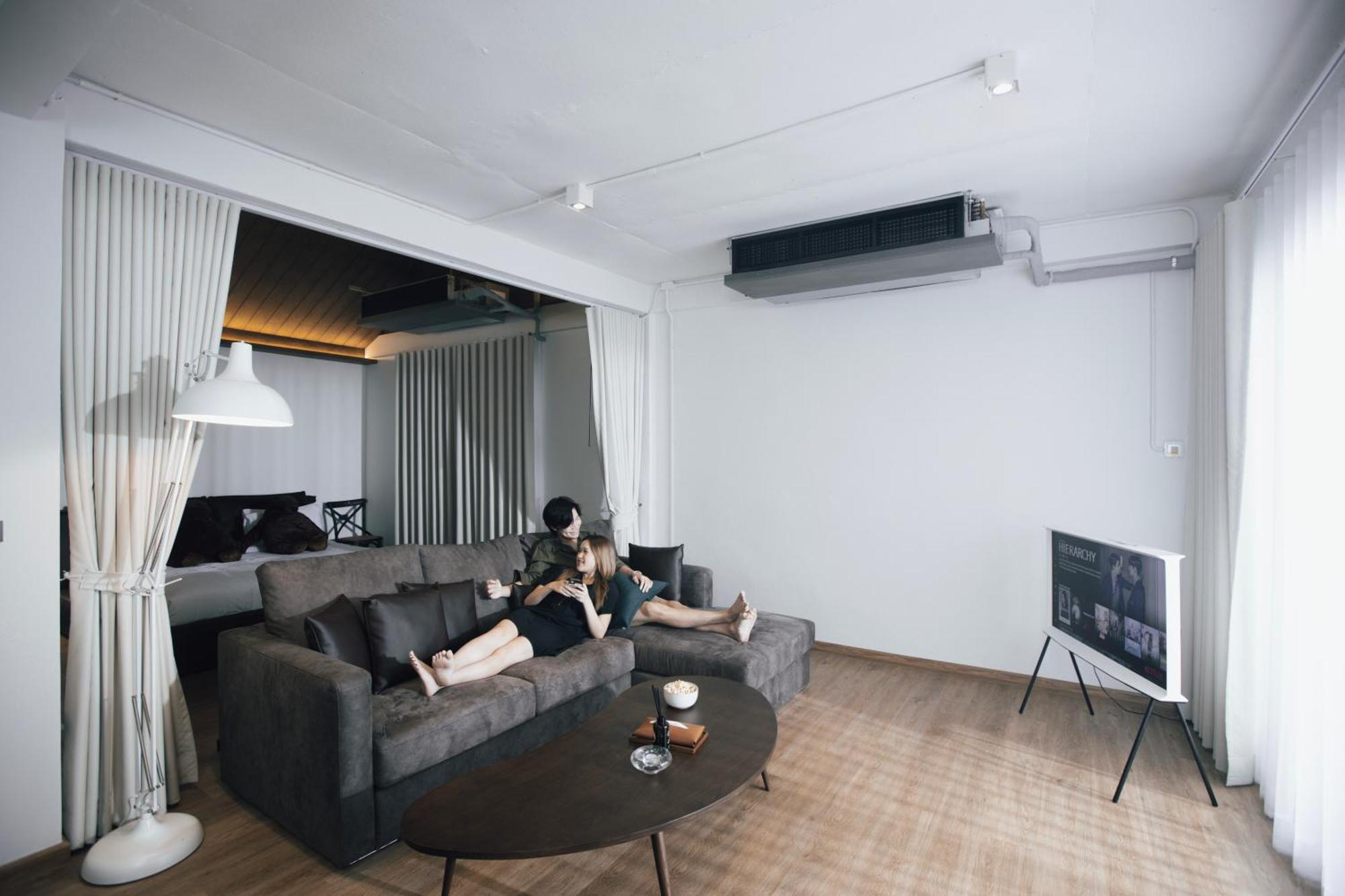Appartamento The Lair Bangkok - 3Mins Walk To Icon Siam Esterno foto